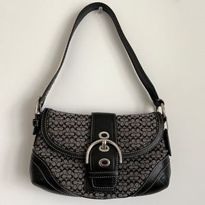 Coach - Soho 6818 Signature Front Buckle Flap Shoulder bag